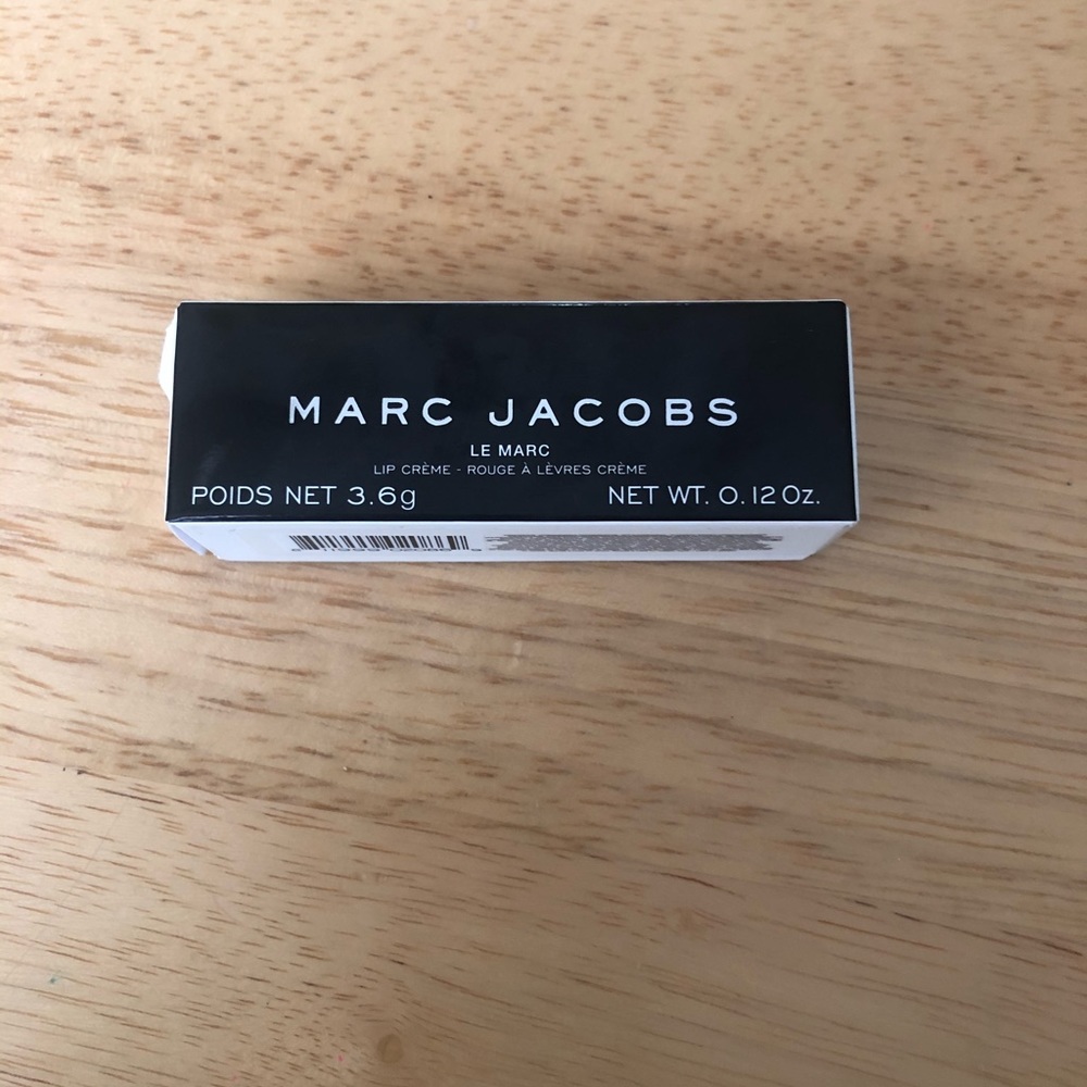 Lip creme